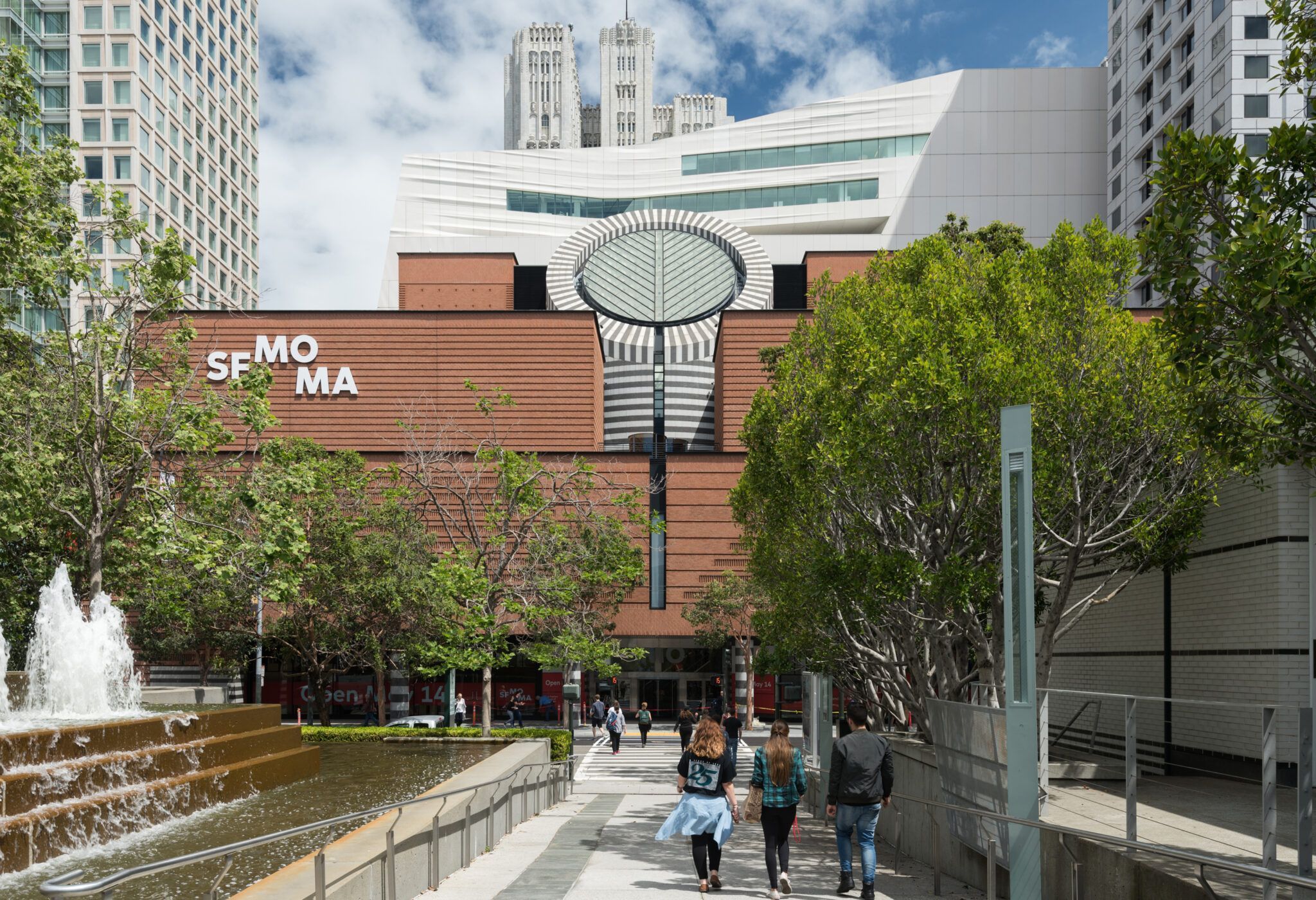SFMOMA, vista dos Jardins Yerba Buena • Jon McNeal, © Snøhetta