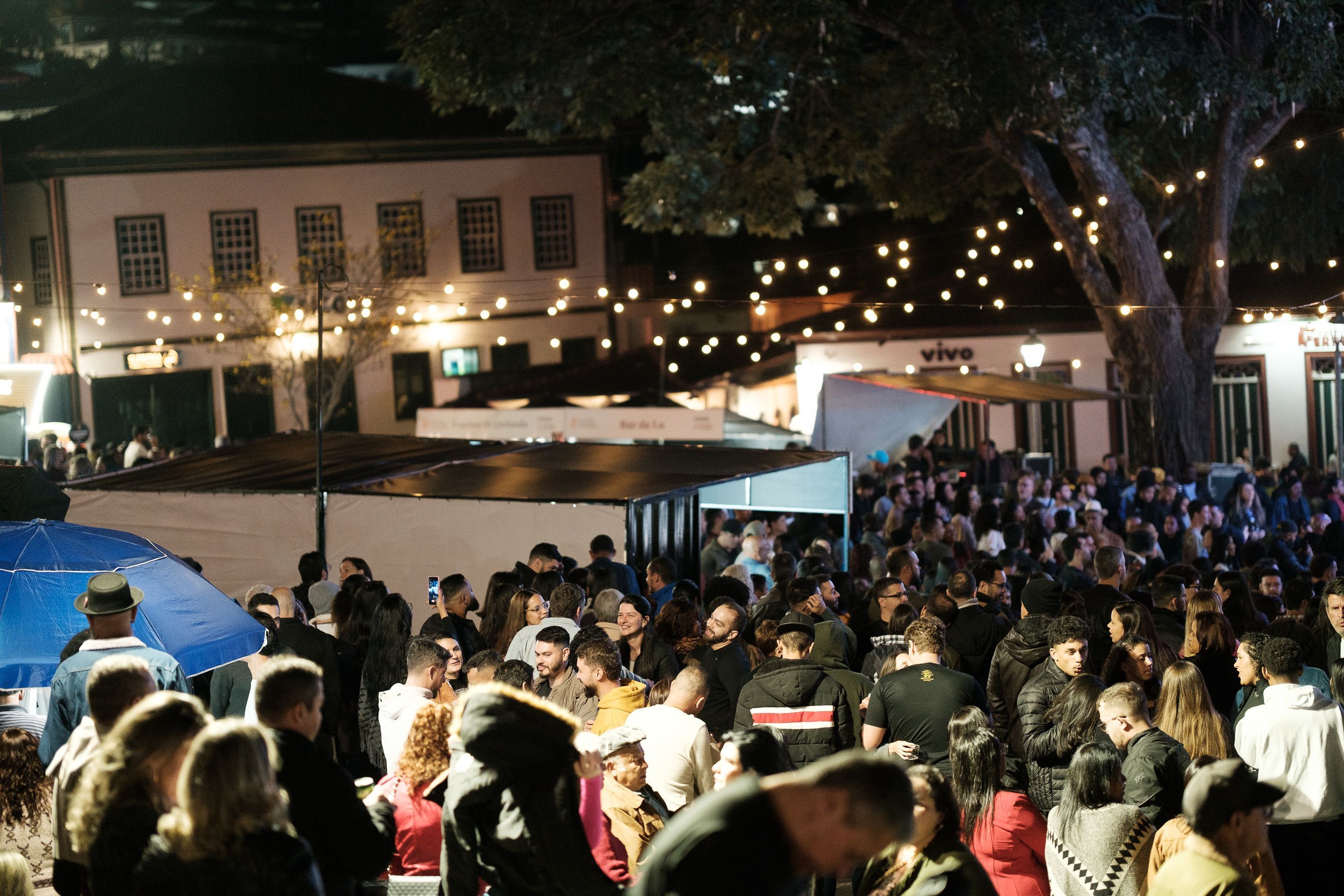 Evento une música, artes visuais, teatro, dança, oficinas e atividades acadêmicas pelo centro histórico da cidade • Divulgação