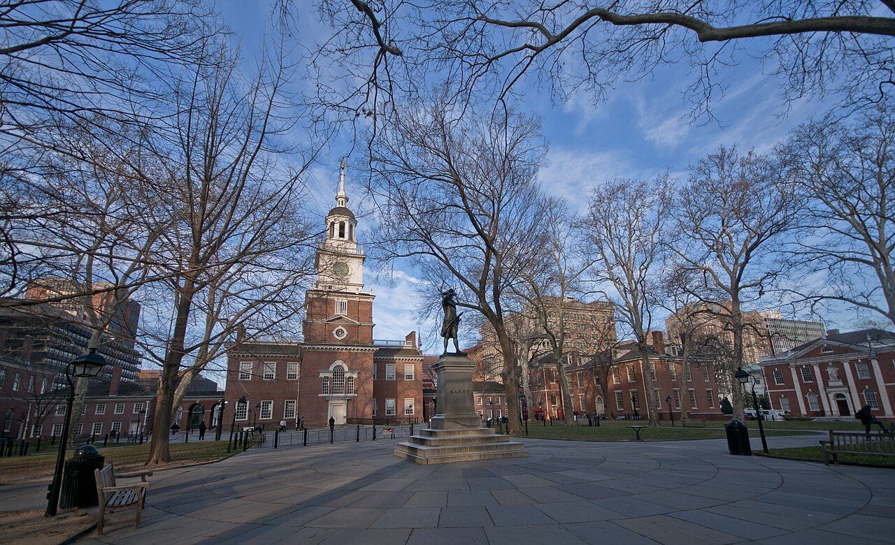 Independence Square no Independence National Historical Park, na Filadélfia • National Park Service