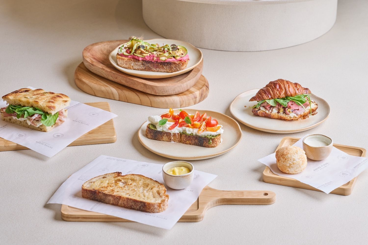 Petite Fleur inaugura cafeteria no Itaim