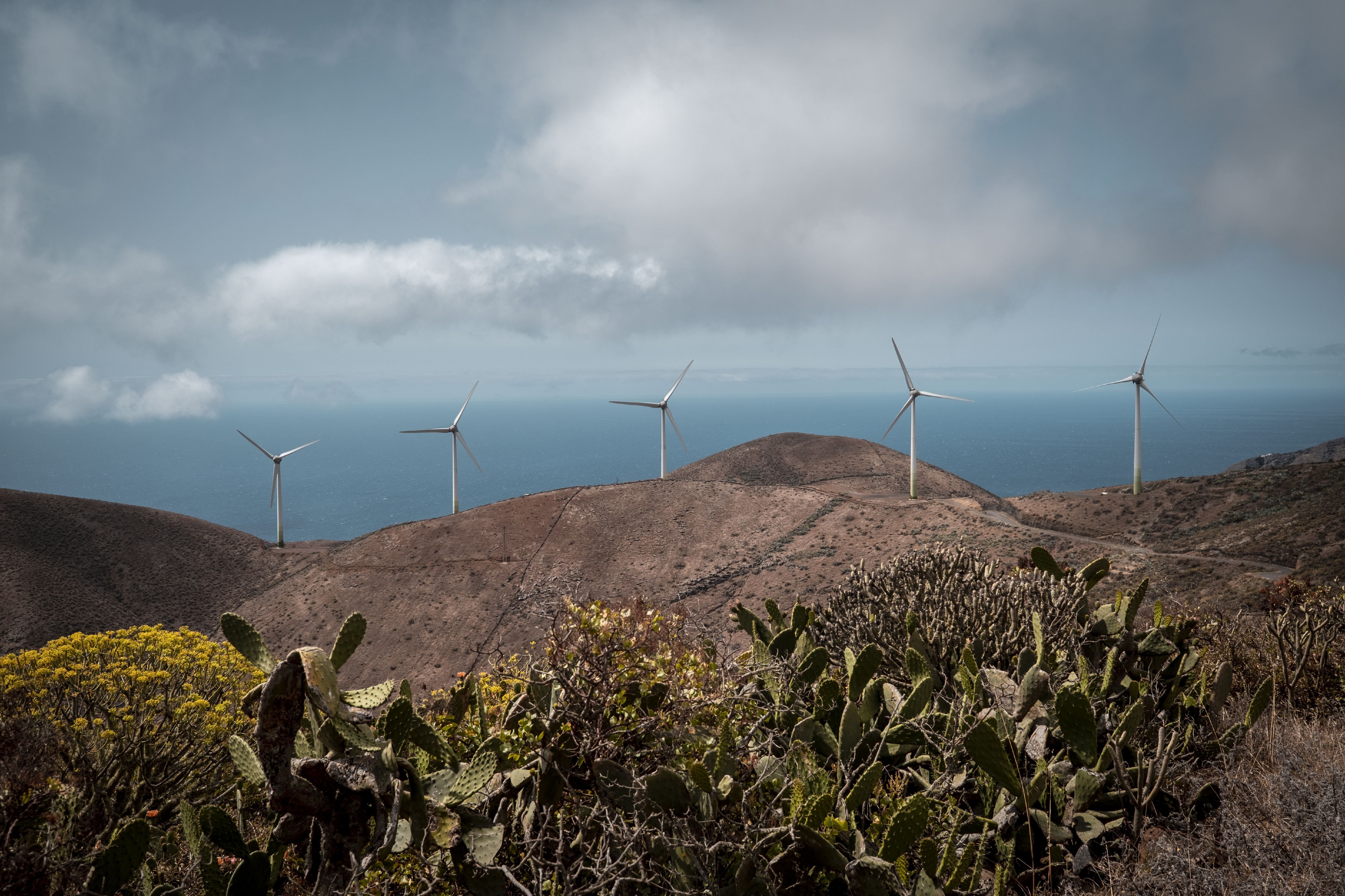 Sistema da usina hidrelétrica de Gorona Del Viento combina energia eólica, hídrica e elétrica, fornecendo energia para toda a ilha • Giulio Paletta/UCG/Universal Images Group via Getty Images
