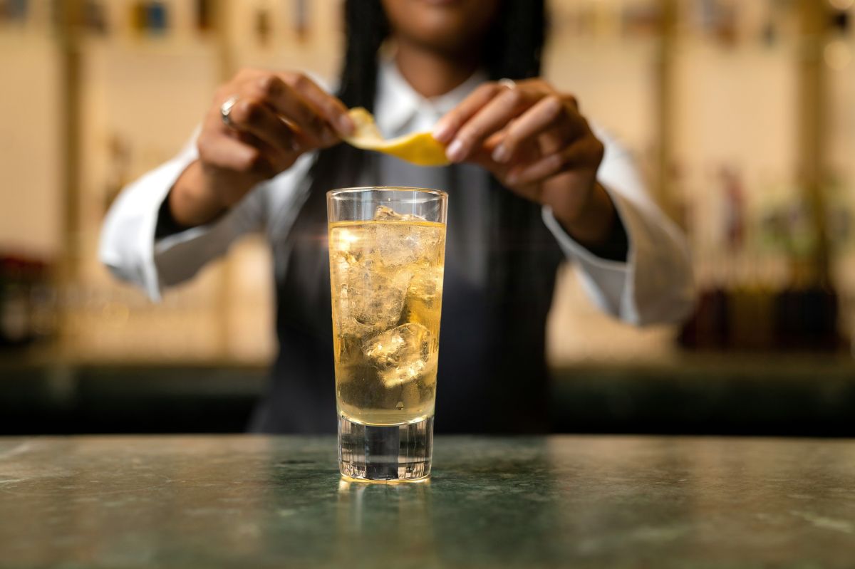 Dia Nacional da Cachaça: conheça dez versões da bebida que harmonizam com diferentes alimentos e pratos