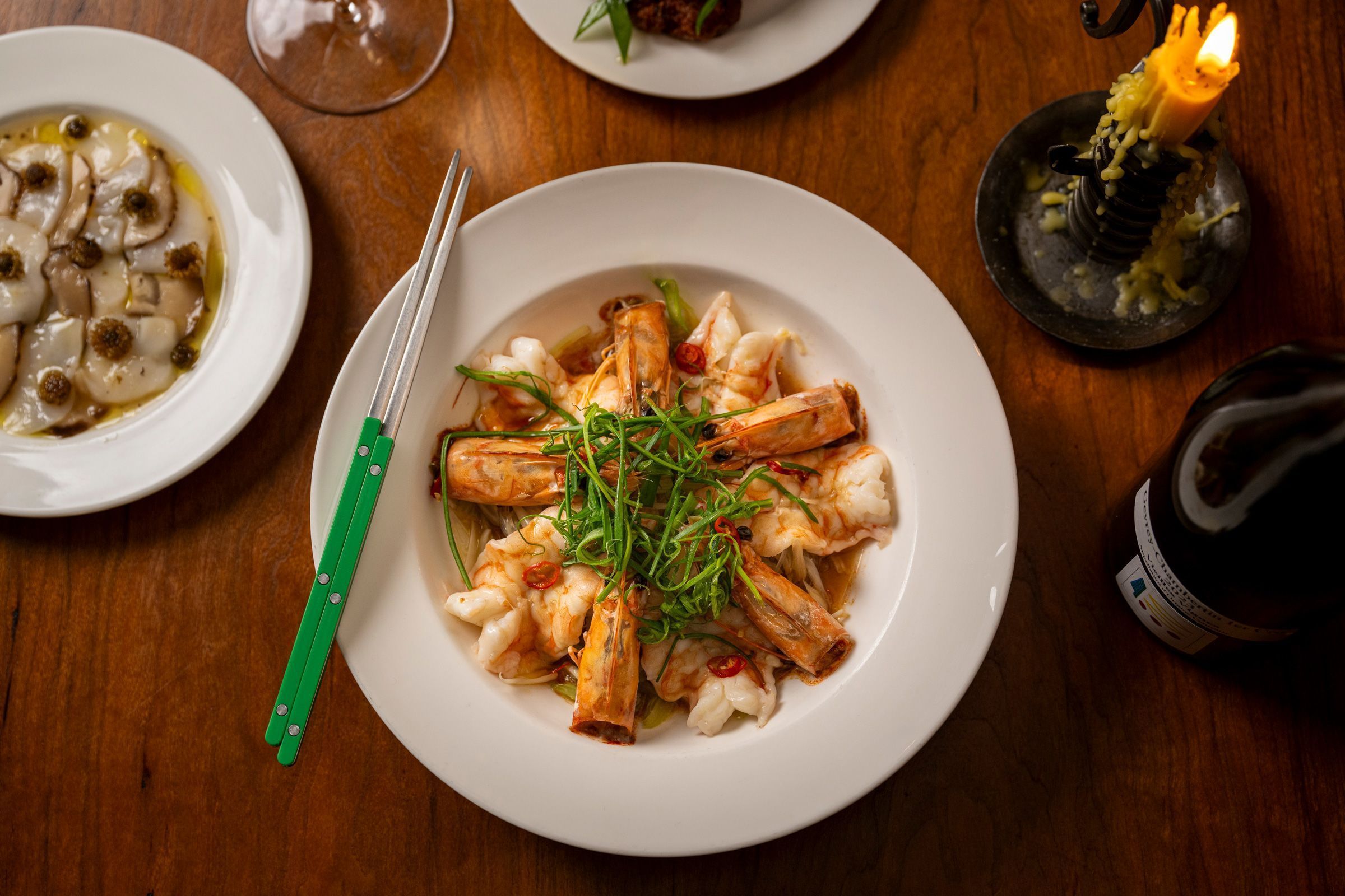 O Lei, no bairro de Chinatown, em Nova York, ganhou o prêmio de Melhor Novo Restaurante em 2026 • Evan Sung via CNN Newsource