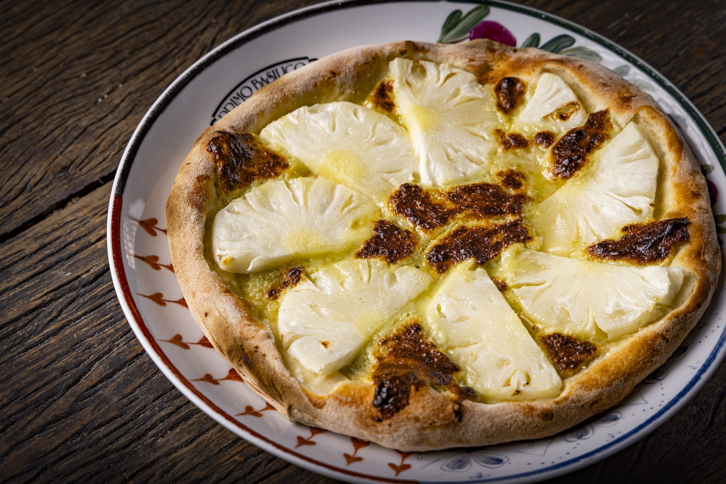 Criação da pizza doce da chef Morena Leite para a ação Pizza das Meninas • Mário Rodrigues Jr.