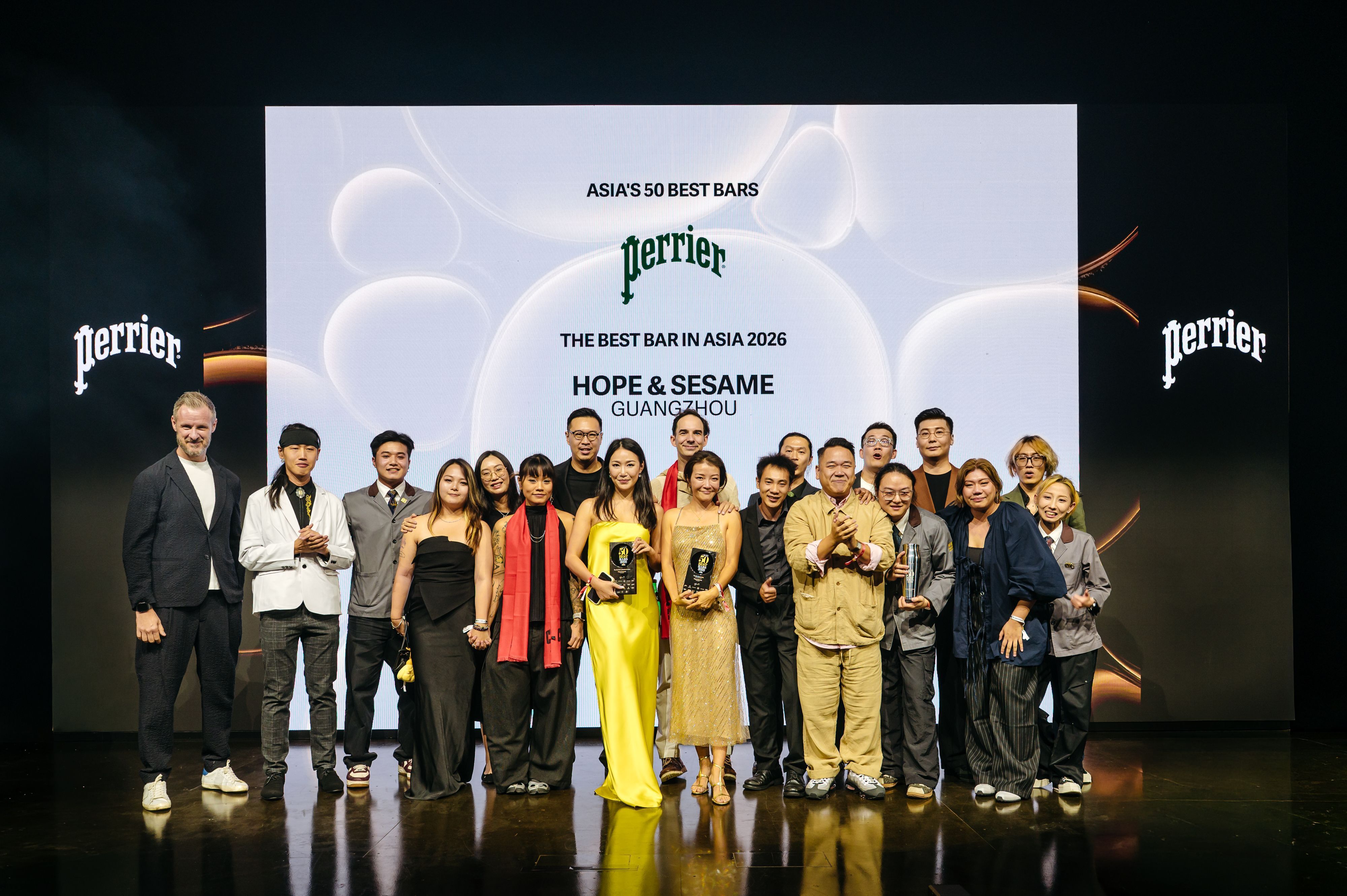 Equipe do bar Hope & Sesame no Asia's 50 Best Bars 2026