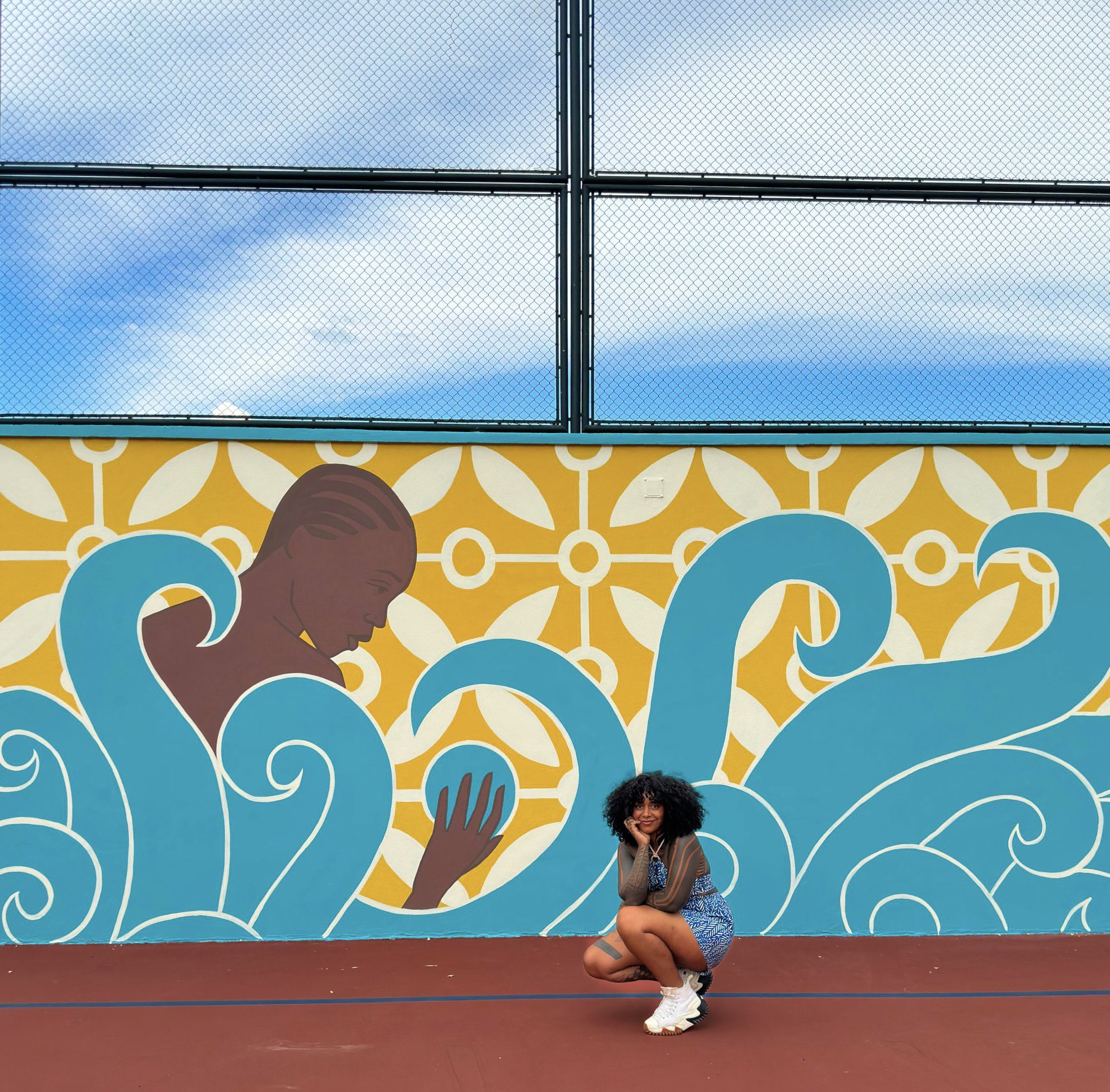 "Mergulho Interior", mural de Luna Bastos no Sesc São Carlos que representa movimento de busca e reconhecimento de memórias e afetos • Divulgação