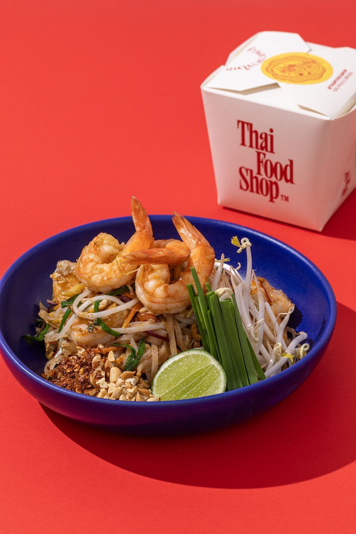 Pad Thai de camarão já figura entre os pratos mais pedidos no Thai Food Shop • Bruno Geraldi