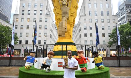 réplica do Troféu da Copa do Mundo