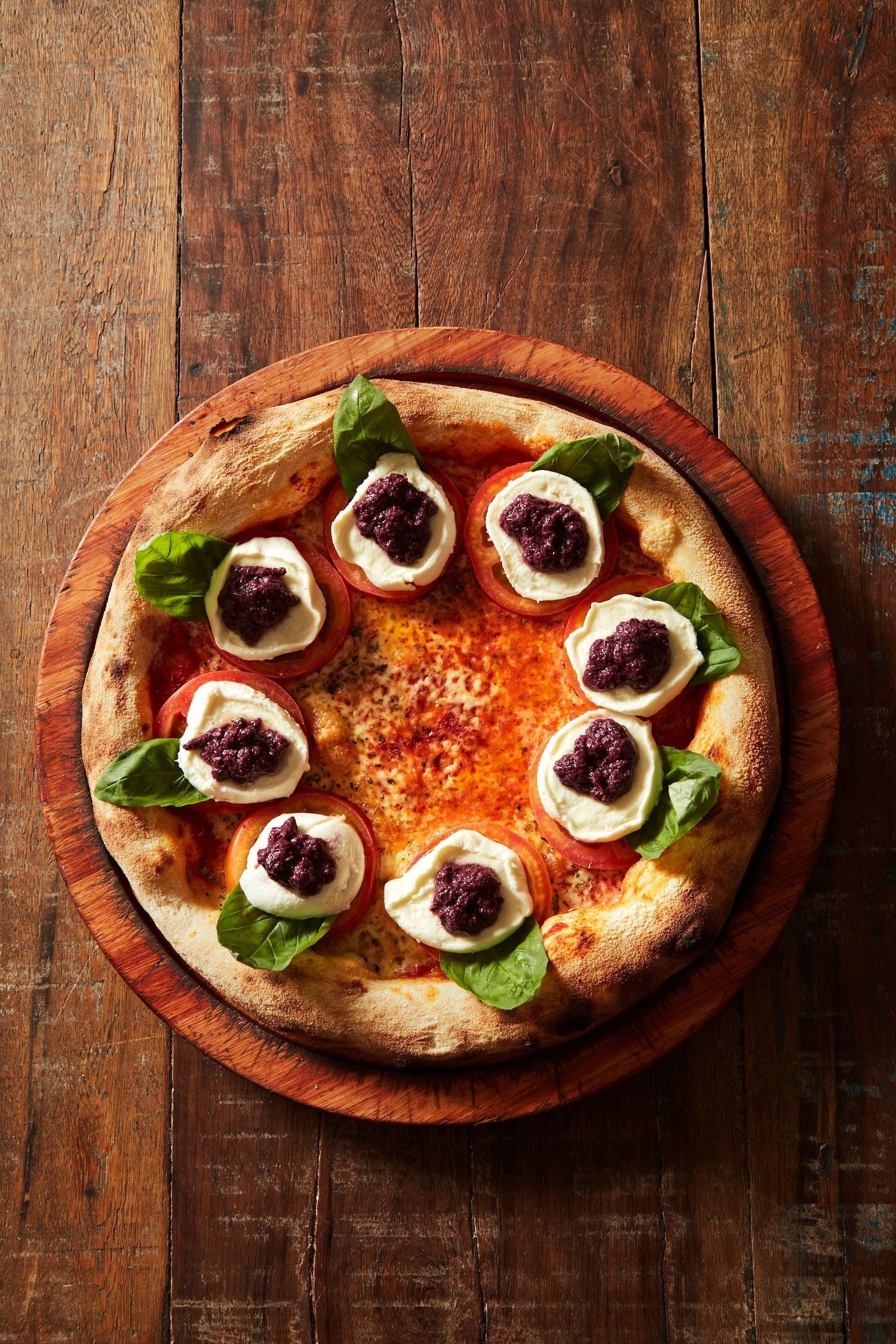 Pizza caprese da Bráz, carro-chefe da marca • Livia Wu