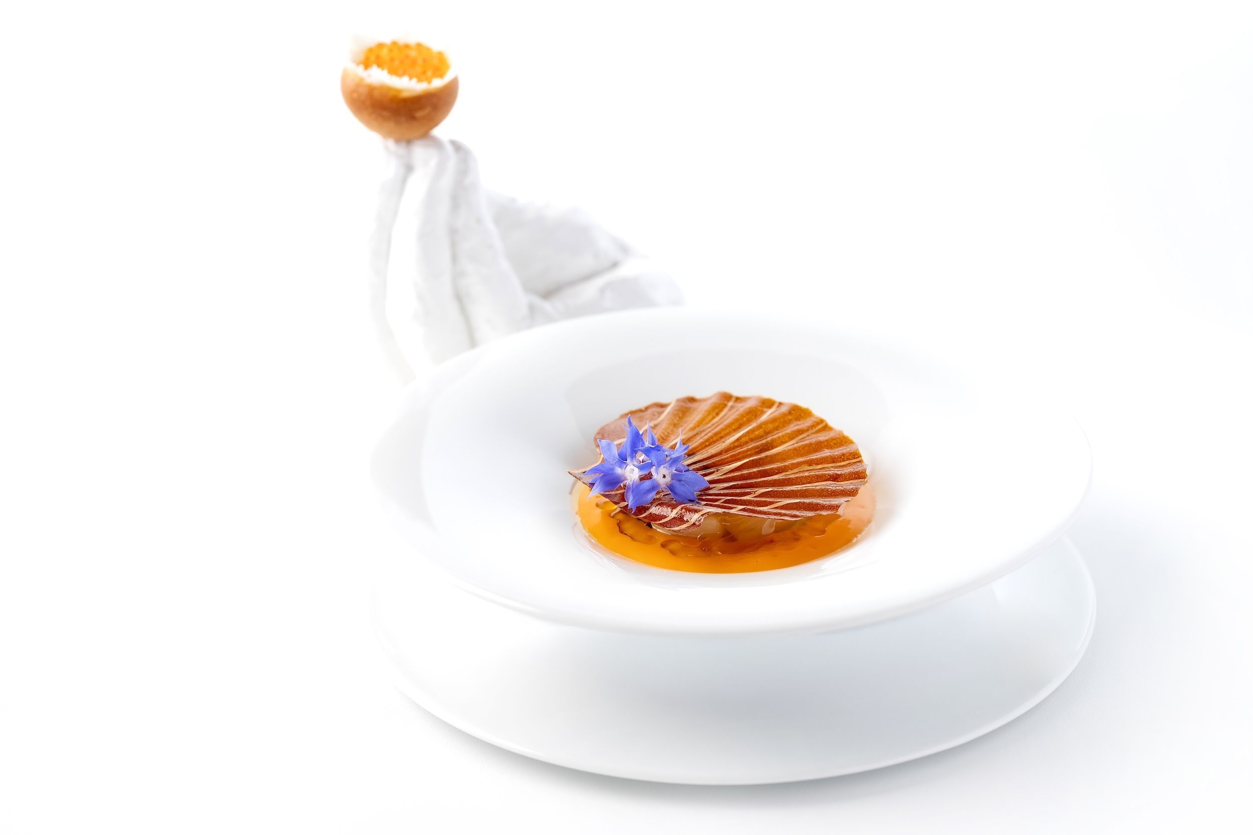 Criação do chef Luiz Filipe Souza para o seu restaurante três estrelas Michelin, o Evvai • Tadeu Brunelli