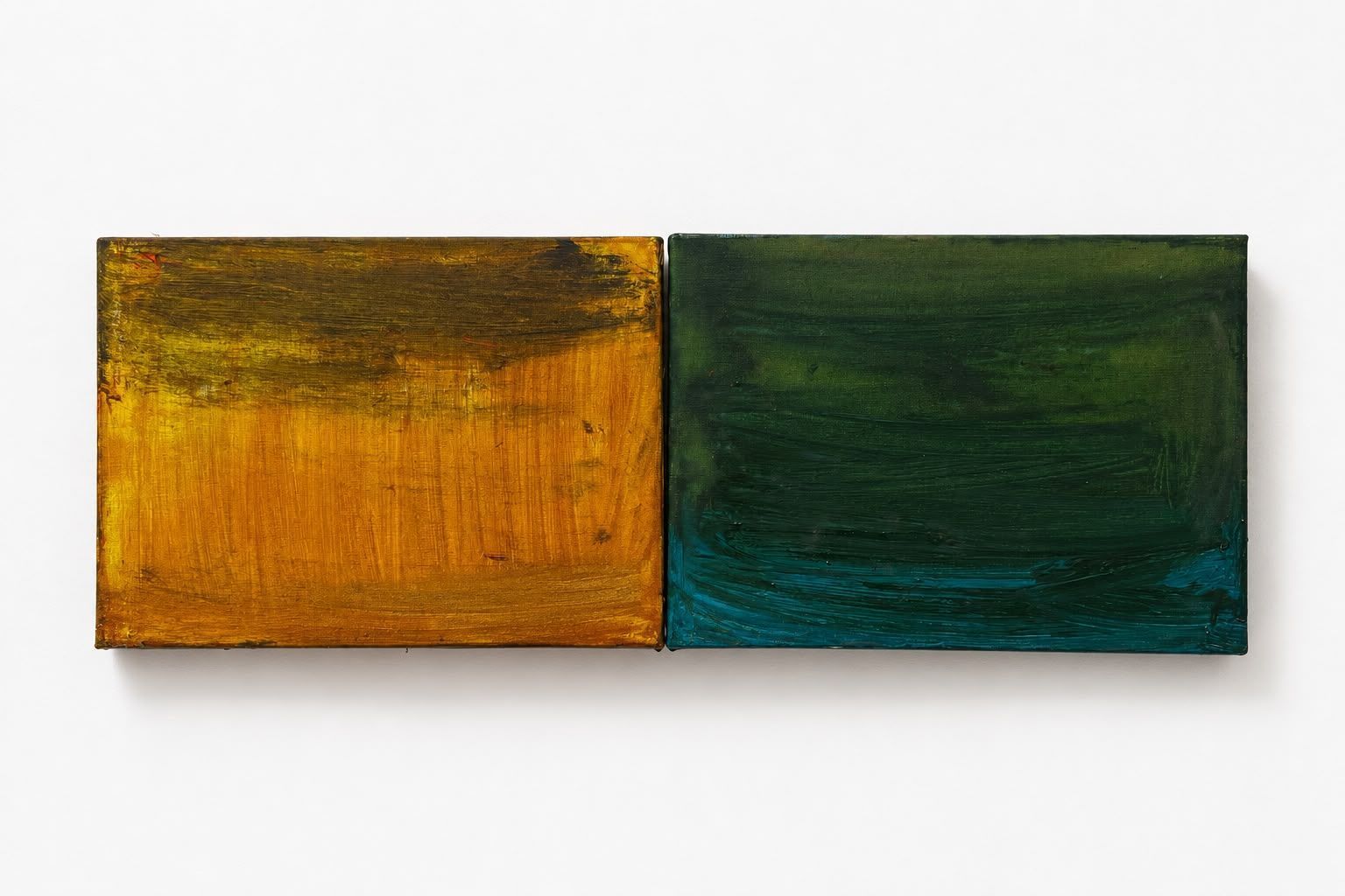 “Entre um Tempo e Outro”, de Viviana Ximenes, integra a exposição O Tempo que Não Cabe Aqui, no Ateliê Casa Um. A obra evidencia a pesquisa da artista sobre matéria, tempo e paisagem