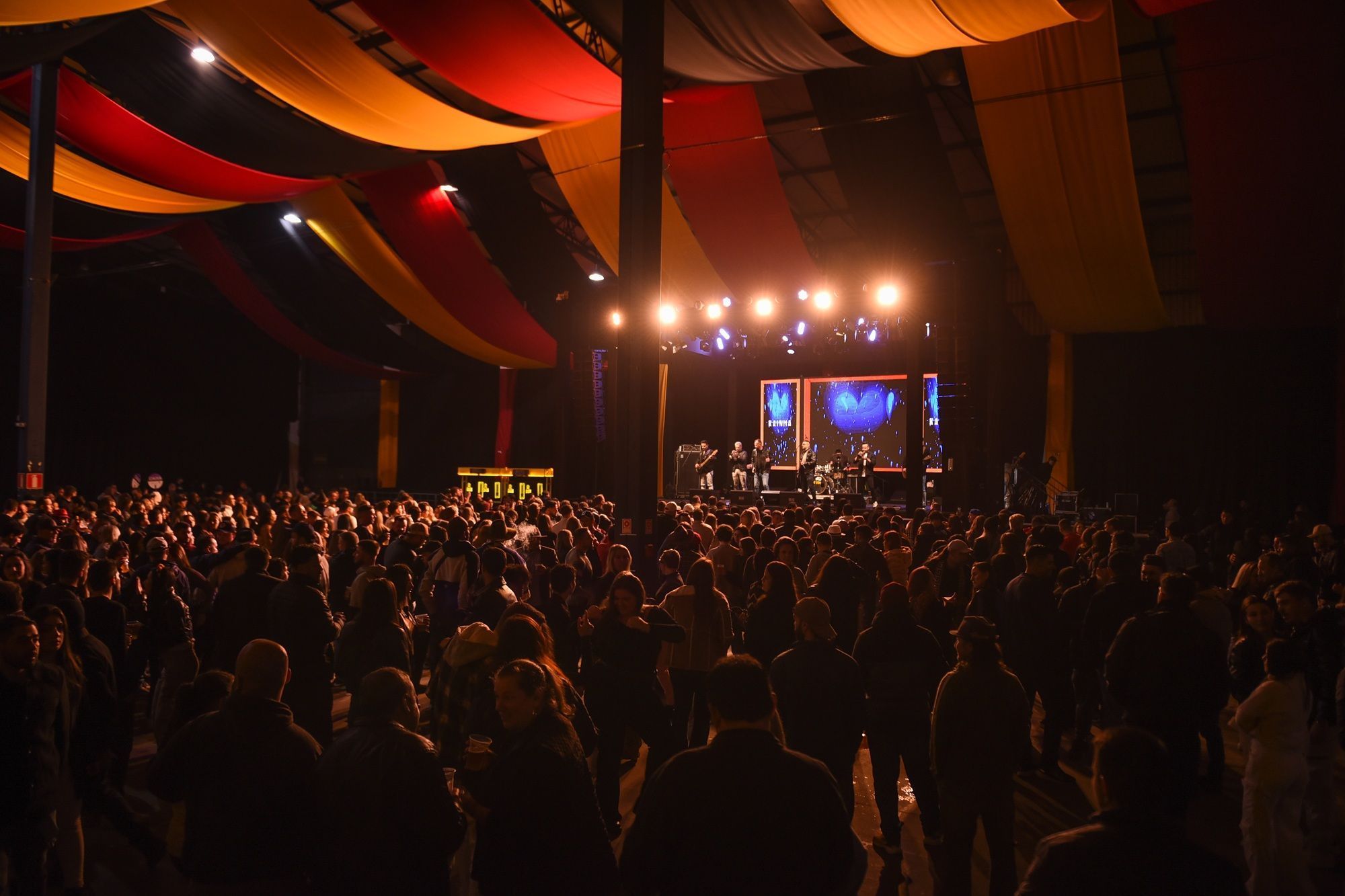 Evento contará com shows de grandes nomes nacionais, além de bandas típicas alemãs • Divulgação