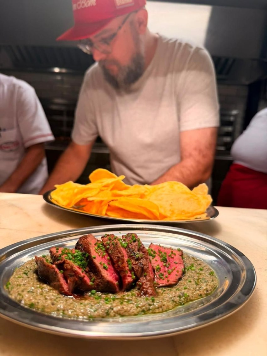 Porções para compartilhar, sanduíches e boas friturinhas fazem parte do menu da casa • Divulgação