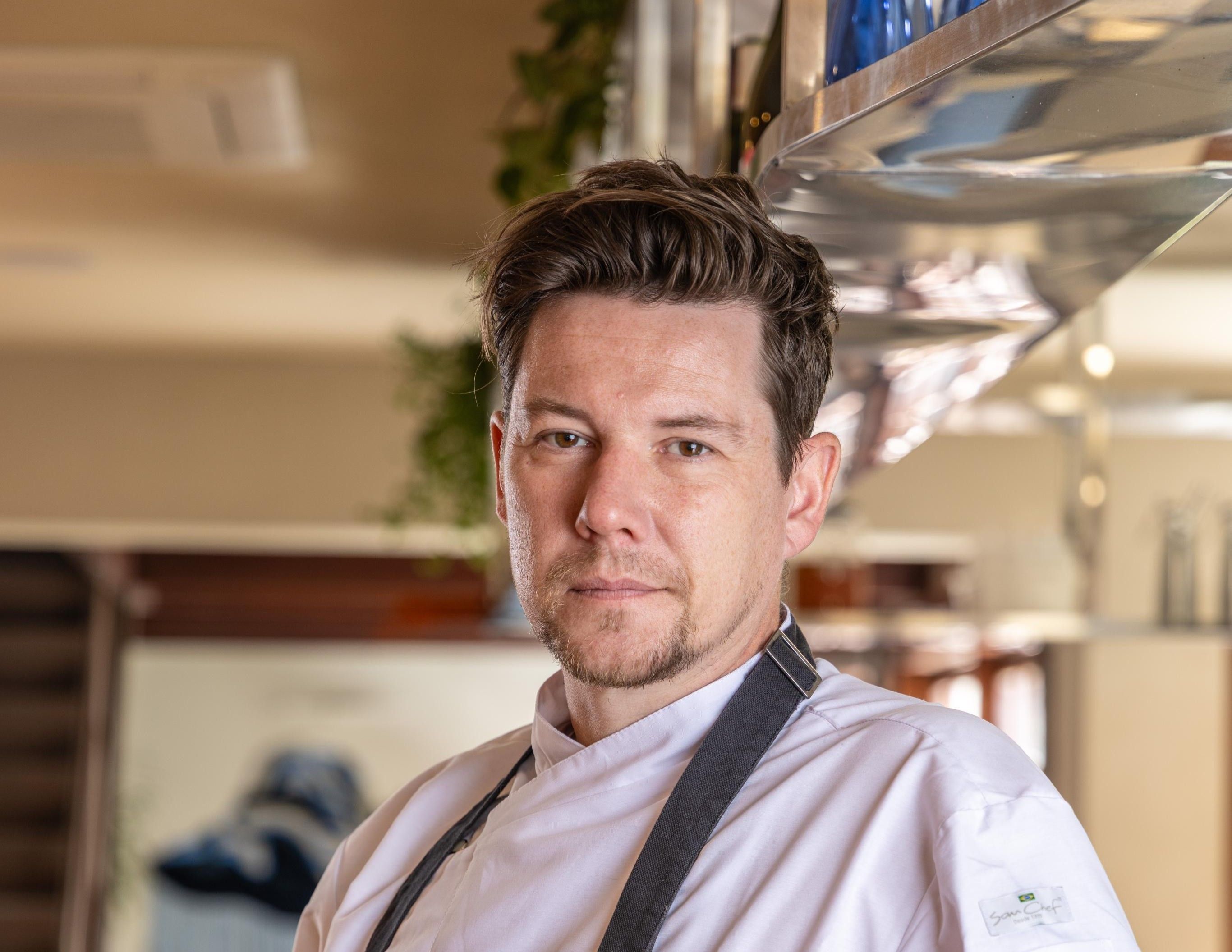 Chef inglês Jimmy McLennan comanda a cozinha contemporânea do Nimbus, em Botafogo