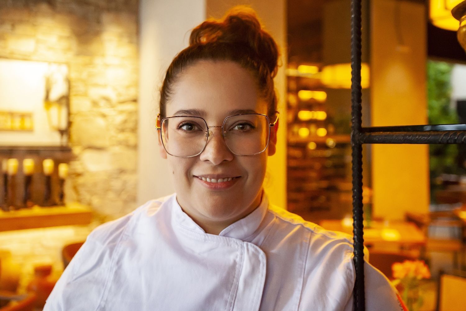 À frente do Trintaeum, a chef Ana Gabi traz uma curadoria afiada de produtores mineiros e um olhar contemporâneo para a cozinha de Minas • Marcos Leão