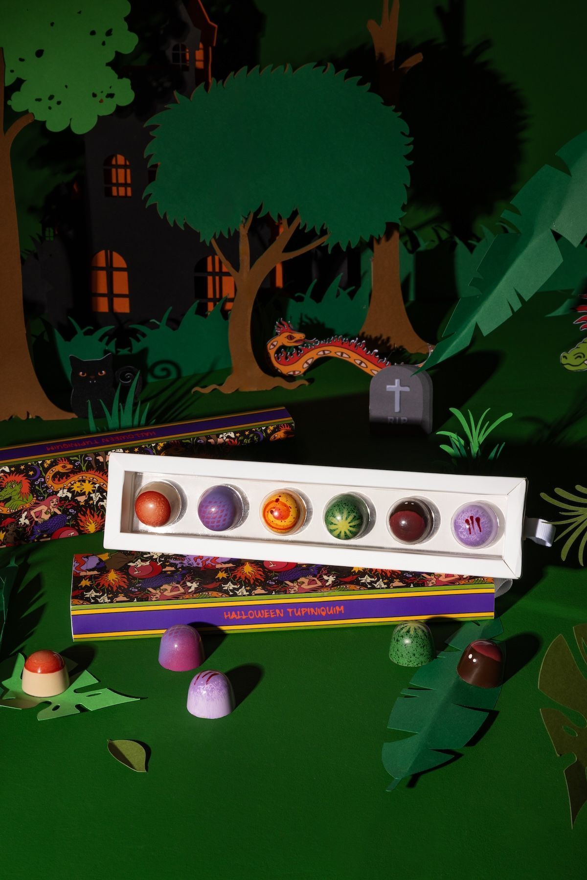 Mica lança linha de Halloween inspirada no folclore brasileiro • LUPA IMAGEM