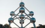 Criado para a Expo de 1958, o Atomium tem valor histórico e cultural, com exposições e vistas panorâmicas da cidade 
